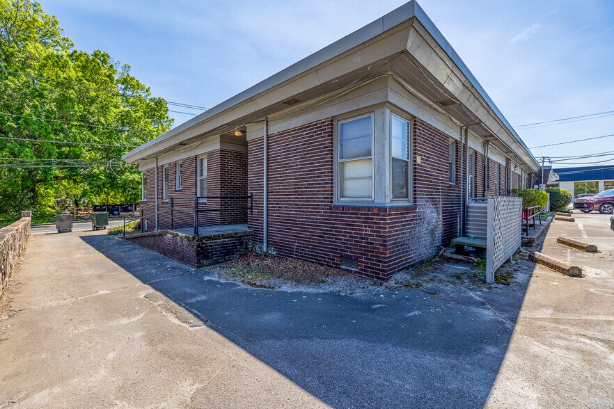 201 S Weston St, Fountain Inn, SC for sale - Building Photo - Image 3 of 46
