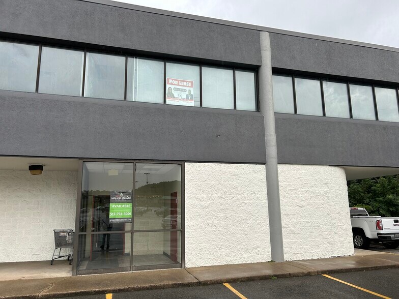 21 Ritter Dr, Beaver, WV à louer - Photo du bâtiment - Image 2 de 11