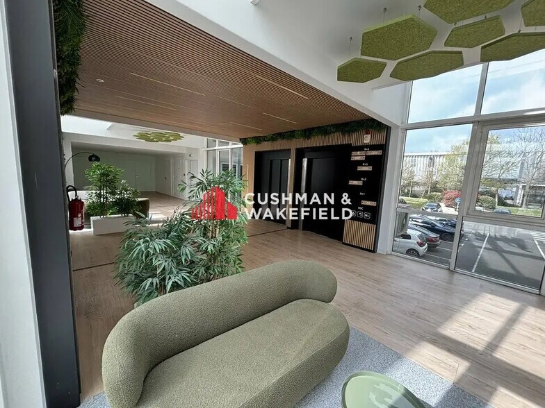 Bureau dans Labège à louer - Photo du bâtiment - Image 3 de 18