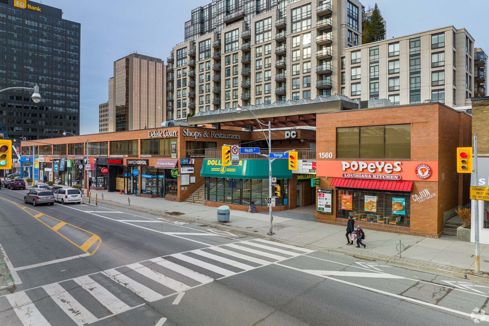 1560 Yonge St, Toronto, ON for sale Primary Photo- Image 1 of 1