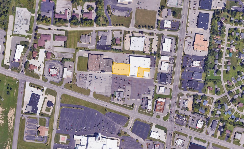 2140-2200 W 4th St, Mansfield, OH for lease - Building Photo - Image 2 of 3