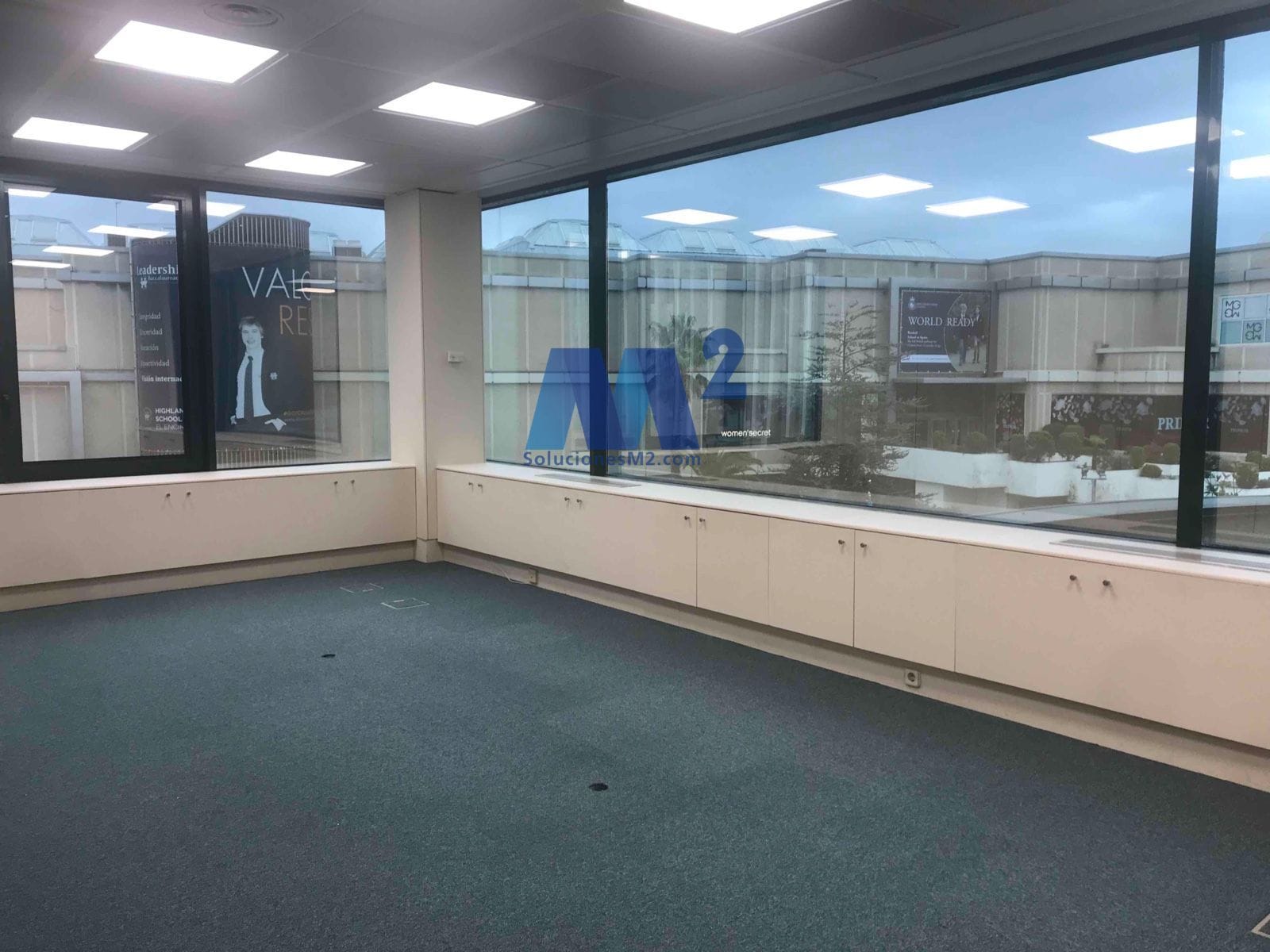Bureau dans Alcobendas, Madrid à louer Photo intérieure- Image 1 de 4