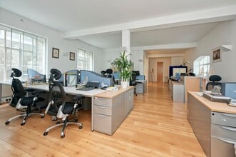 36 Woodstock Grove, London for lease Interior Photo- Image 1 of 9