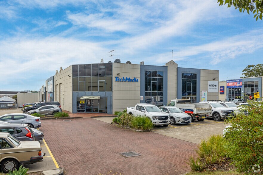 65 Captain Cook Dr, Caringbah for sale - Building Photo - Image 3 of 10