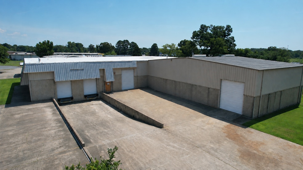 3409 Industrial Dr, North Little Rock, AR for lease - Building Photo - Image 2 of 7