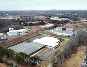1190 Old Belt Way, Rural Hall, NC à louer Photo intérieure- Image 1 de 7