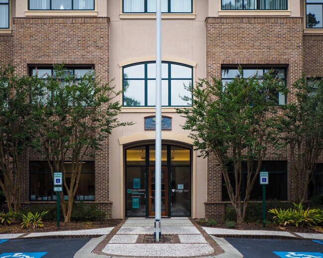 Plus de détails pour 7 Arley Way, Bluffton, SC - Bureau/Médical à louer