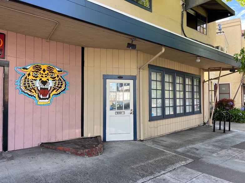 6536 Telegraph Ave, Oakland, CA for lease - Building Photo - Image 3 of 9