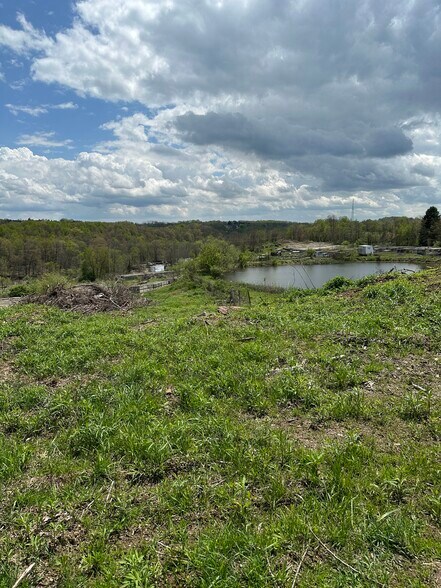 858 New Castle Rd, Butler, PA à vendre - Autre - Image 1 de 9