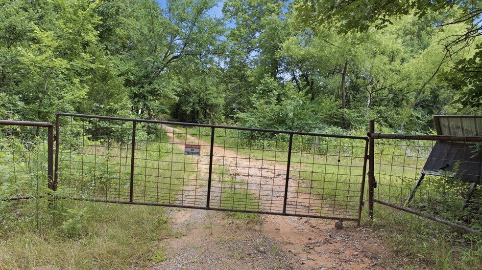 368100 E 1010 Rd, Boley, OK for sale - Building Photo - Image 2 of 16