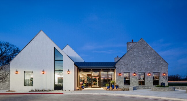 More details for 4000 E Palm Valley Blvd, Round Rock, TX - Retail for Sale