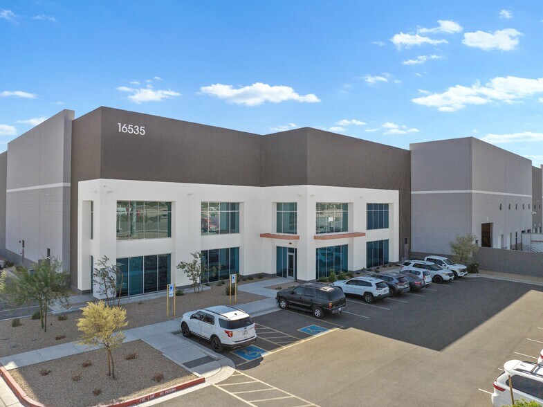 SWC Sarival Avenue & West Elwood Street, Goodyear, AZ à louer - Photo du bâtiment - Image 2 de 4