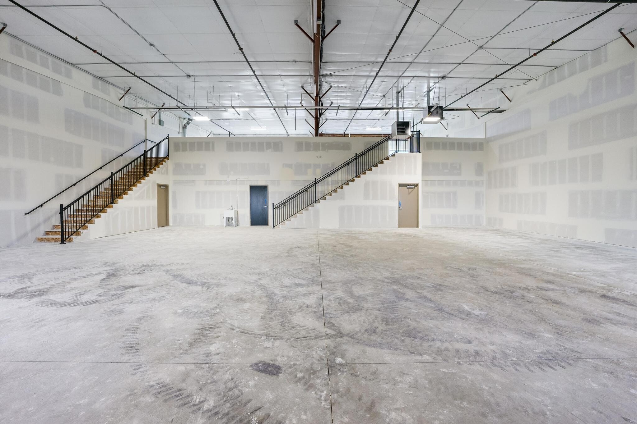 1107 Southgate, Windsor, CO for lease Interior Photo- Image 1 of 10