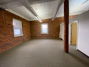 153 East St, New Haven, CT for lease Interior Photo- Image 2 of 4