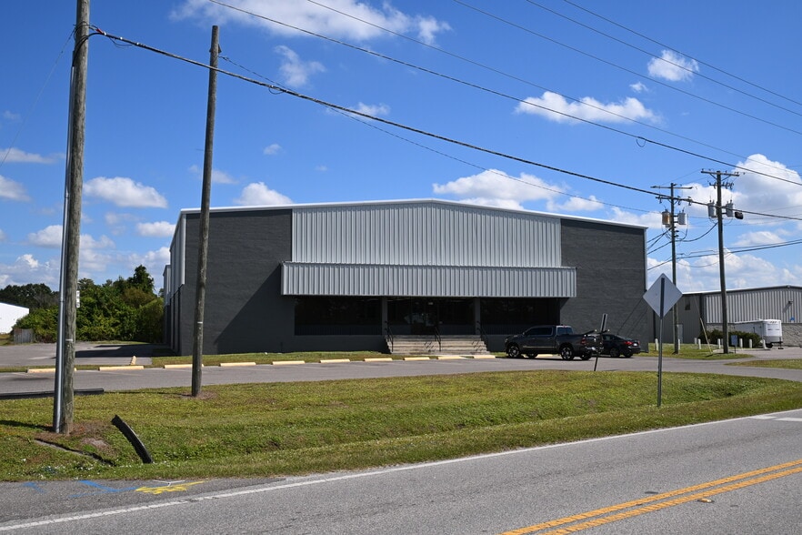 6211 Anderson Rd, Tampa, FL for lease - Building Photo - Image 2 of 18