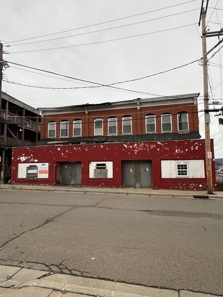 5-11 Avenue C, Johnson City, NY à vendre - Photo du bâtiment - Image 3 de 10