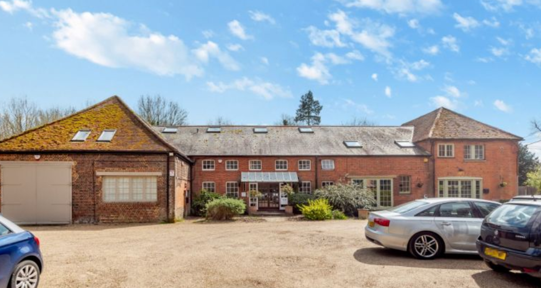 Cobham Park Rd, Cobham for sale Building Photo- Image 1 of 1