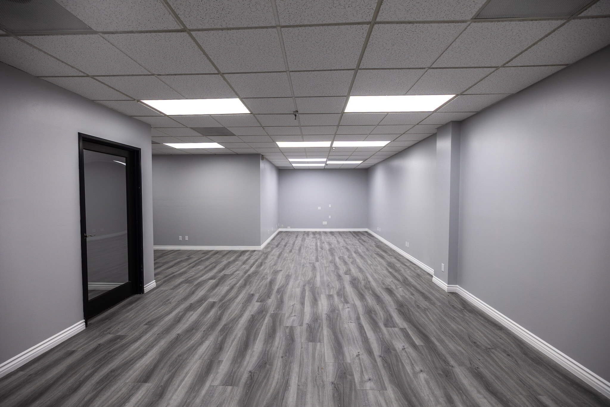 30077 Agoura Ct, Agoura Hills, CA à louer Photo intérieure- Image 1 de 7