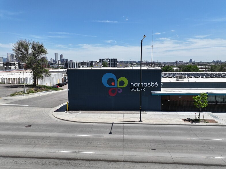 888 Federal Blvd, Denver, CO à vendre - Photo du bâtiment - Image 2 de 22