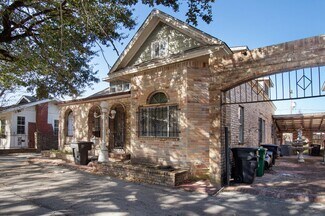 Plus de détails pour 1333-1335 Yale St, Houston, TX - Commerce de détail à vendre