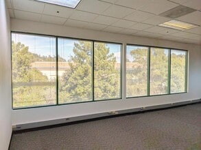108 Whispering Pines Dr, Scotts Valley, CA for lease Interior Photo- Image 2 of 12