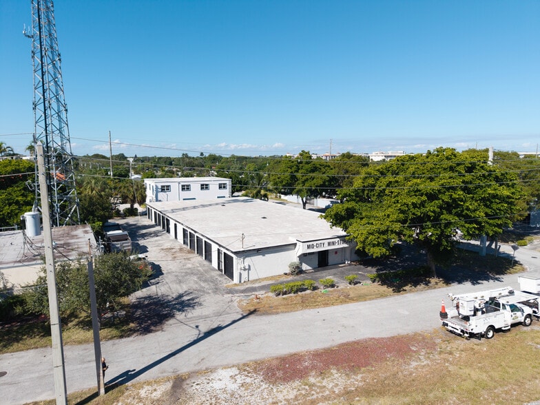 301 SW 1st Ave, Boca Raton, FL for sale - Building Photo - Image 2 of 6