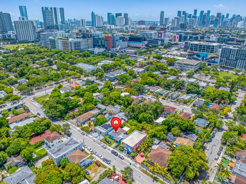 266 NW 32nd St, Miami, FL à vendre - Photo du bâtiment - Image 2 de 7
