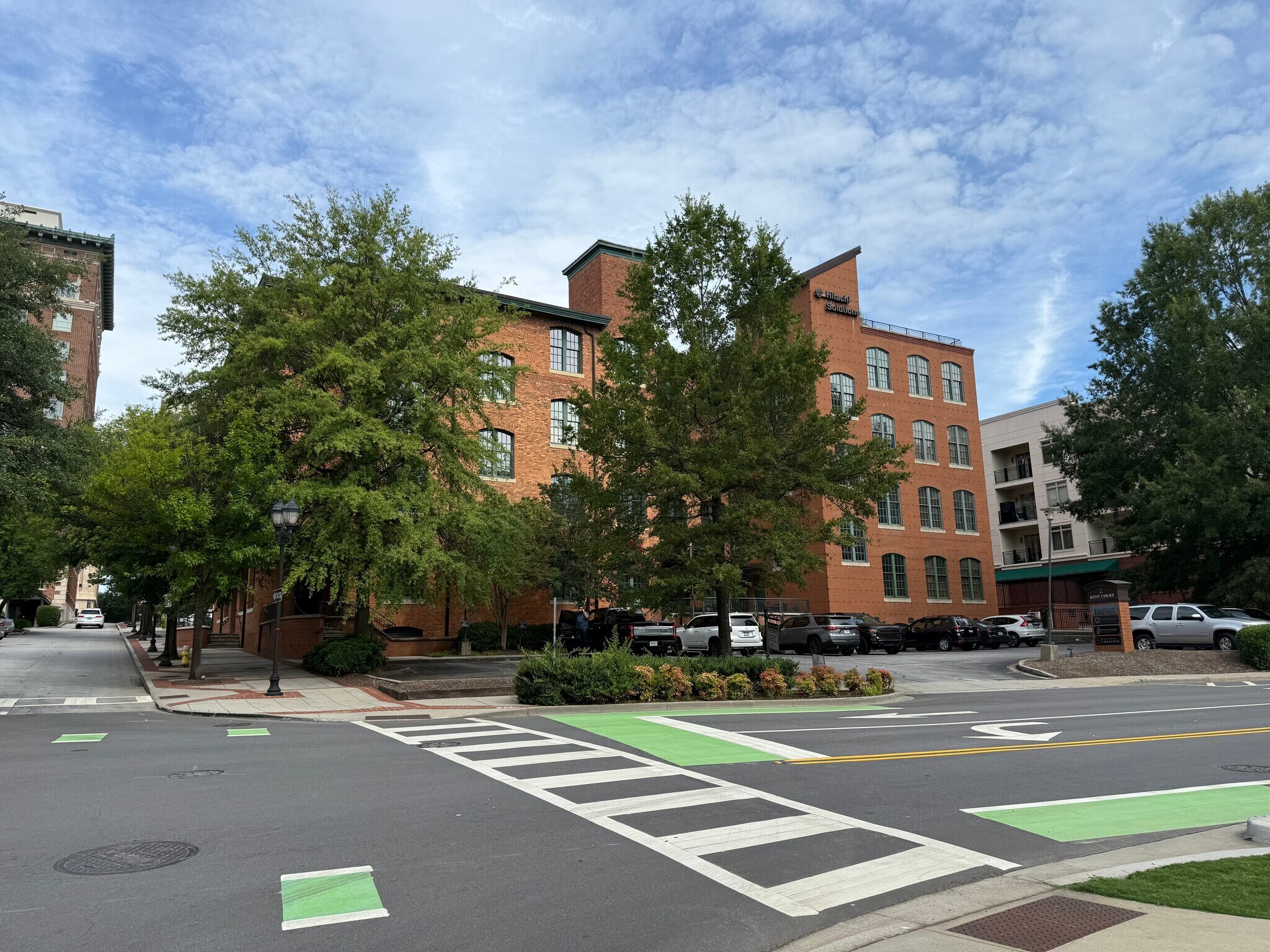 25 E Court St, Greenville, SC à louer Photo principale- Image 1 de 9