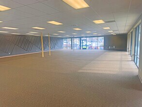 4575 Sonoma Hwy, Santa Rosa, CA for lease Interior Photo- Image 2 of 5