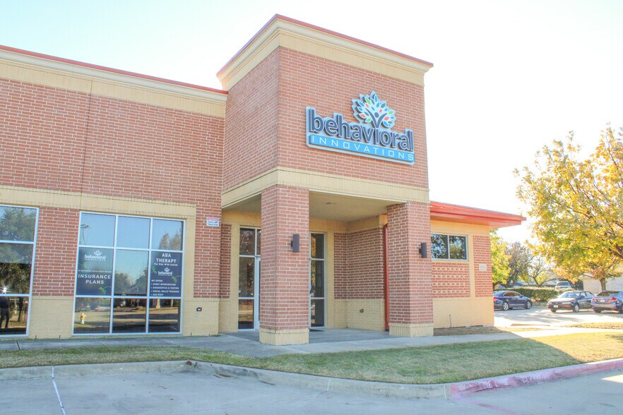 8795 Preston Trace Blvd, Frisco, TX à vendre - Photo du bâtiment - Image 2 de 5