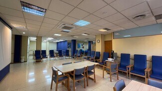 Plus de détails pour Commerce de détail à vendre