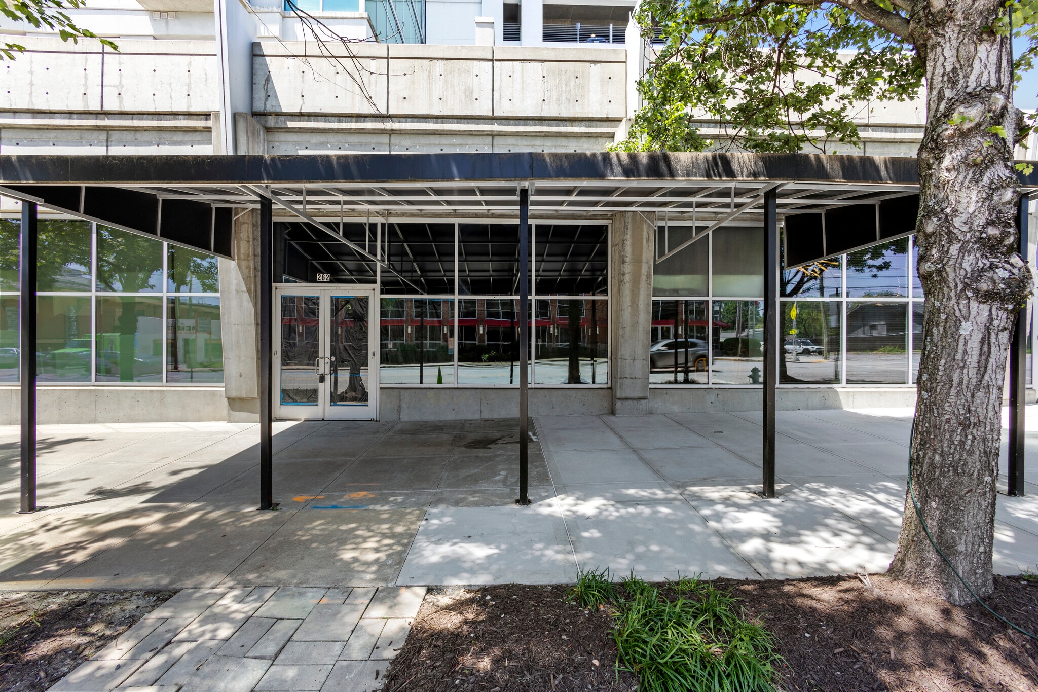 262 Pharr Rd NE, Atlanta, GA for lease Primary Photo- Image 1 of 32