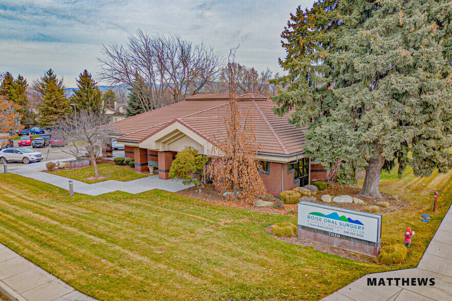 7910 W Ustick Rd, Boise, ID à vendre - Photo principale - Image 1 de 2
