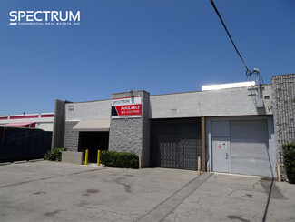 Plus de détails pour 7131-7135 Hayvenhurst Ave, Van Nuys, CA - Industriel à louer