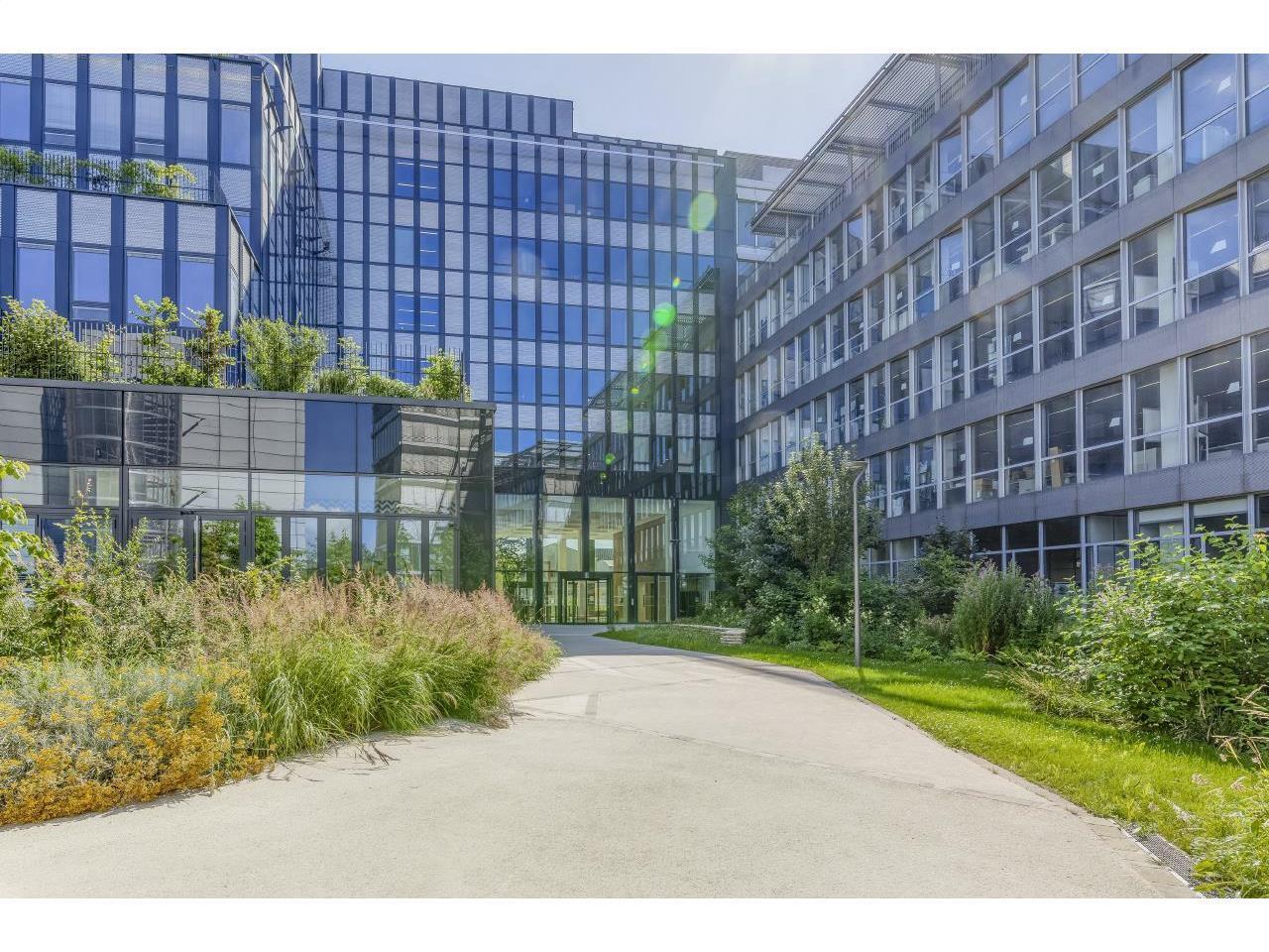 53 Boulevard Ornano, Saint-Denis à louer Photo du bâtiment- Image 1 de 17