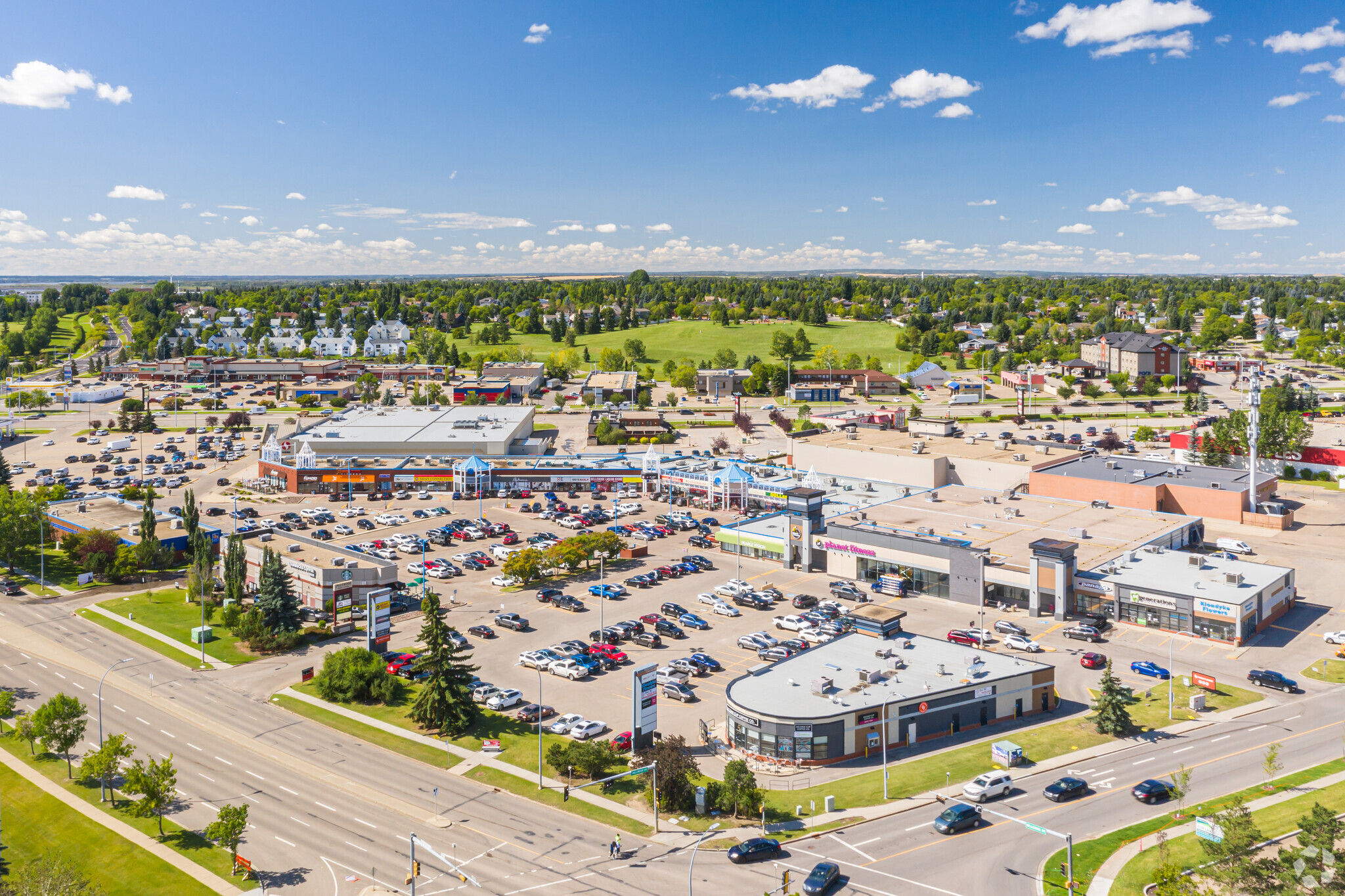 11-19 Bellerose Dr, St. Albert, AB for sale Primary Photo- Image 1 of 1