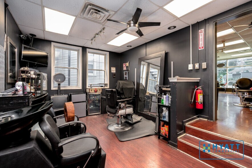 7452-7456 Baltimore Annapolis Blvd, Glen Burnie, MD à louer - Photo du bâtiment - Image 3 de 8