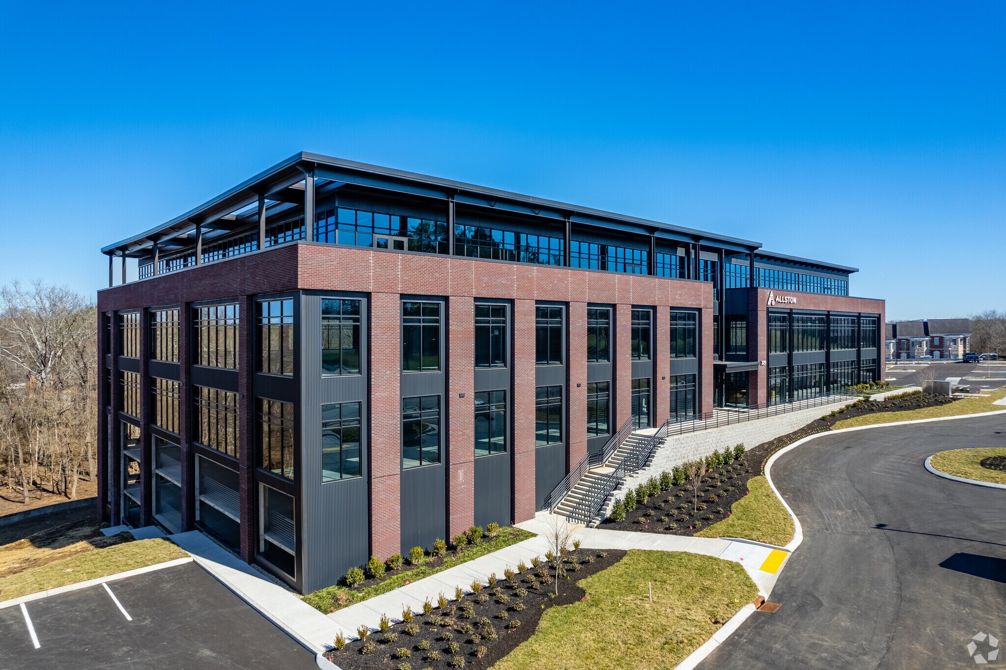 329 S Royal Oaks Blvd, Franklin, TN à vendre Photo principale- Image 1 de 34