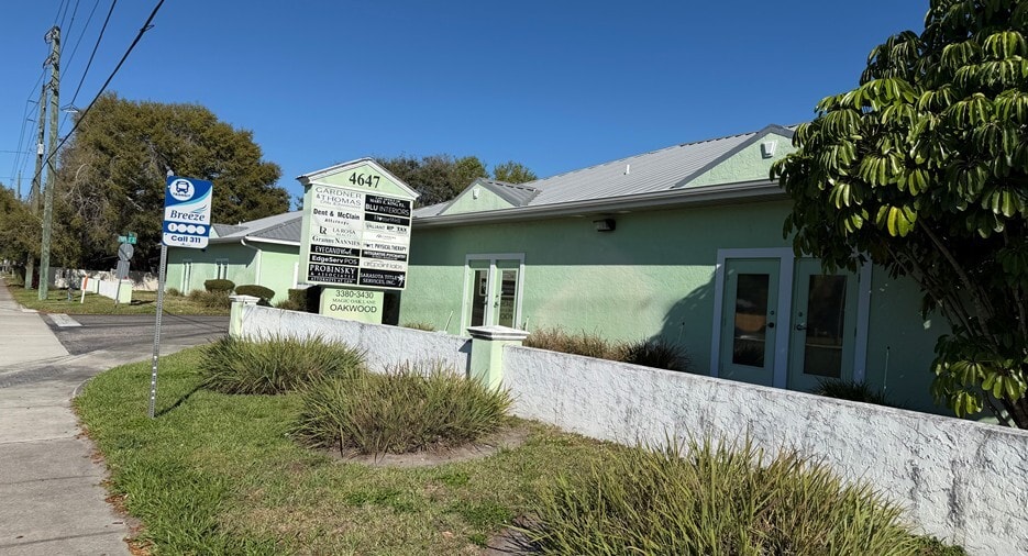 3389 Magic Oak Ln, Sarasota, FL for sale Building Photo- Image 1 of 6