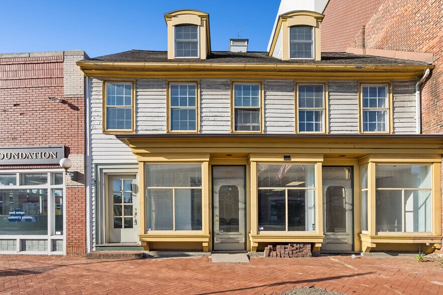 201-203 E Broadway, Salem, NJ à louer - Photo du bâtiment - Image 2 de 4