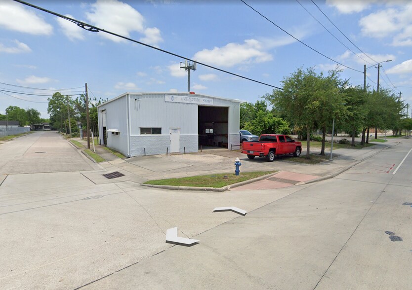 4501 Harrisburg Blvd, Houston, TX à vendre - Photo du bâtiment - Image 3 de 4