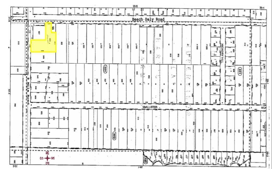 25676 Nine Mile rd, Southfield, MI à louer - Photo du bâtiment - Image 2 de 2