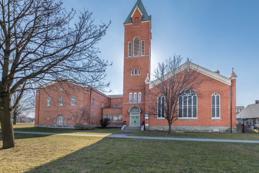 3 School St, Dansville, NY à vendre - Photo principale - Image 1 de 21