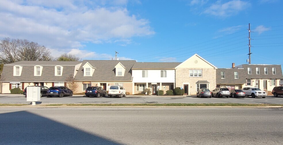 3545 Marietta Ave, Lancaster, PA à louer - Photo du bâtiment - Image 2 de 2