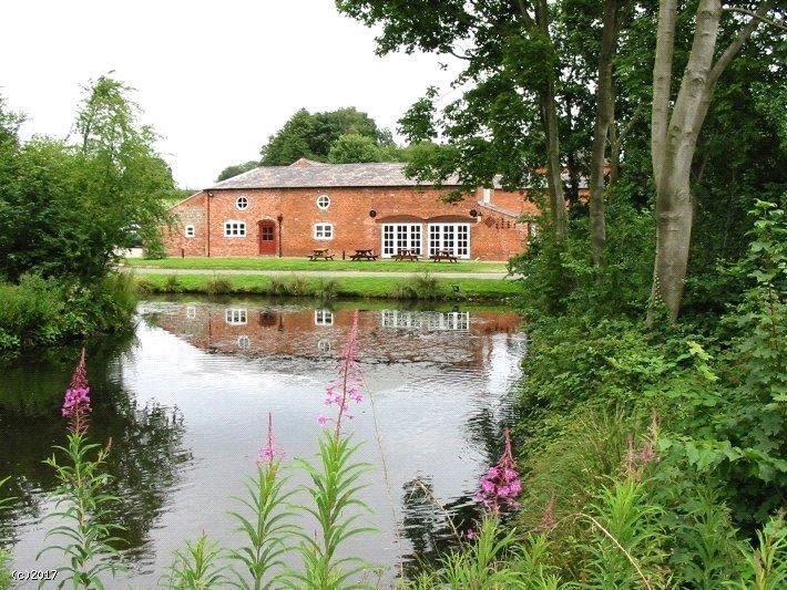 Sugnall, Stafford à louer - Photo du bâtiment - Image 2 de 6