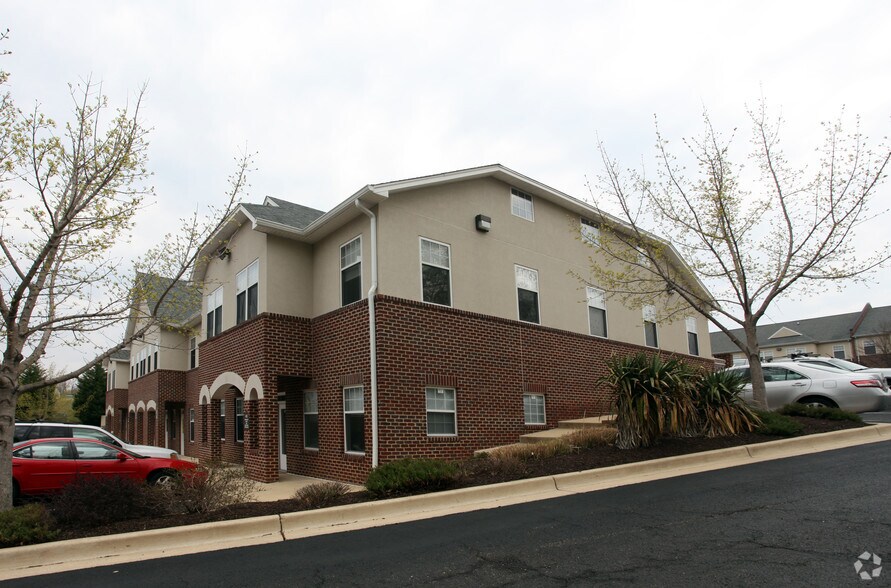 3150 W Ward Rd, Dunkirk, MD à louer - Photo du bâtiment - Image 2 de 6