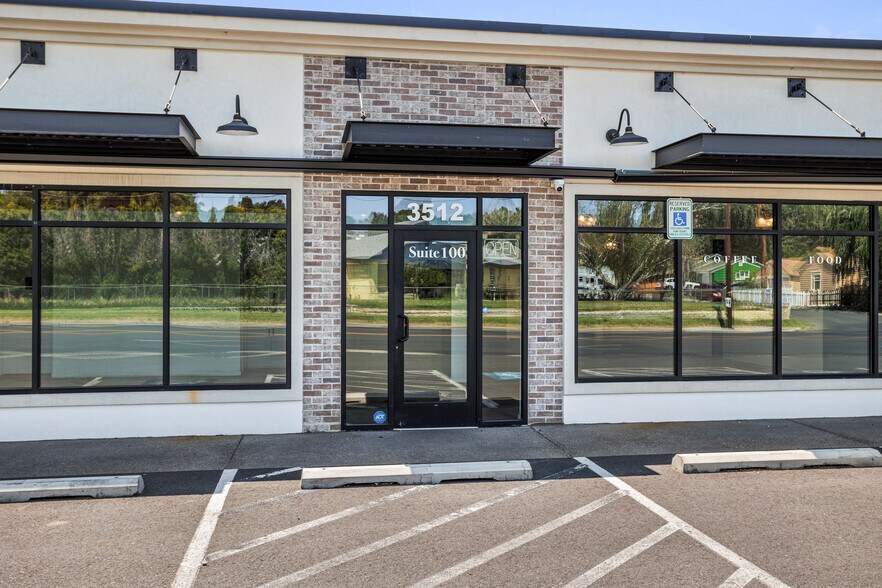 3512 Tieton Dr, Yakima, WA à louer - Photo du bâtiment - Image 2 de 5