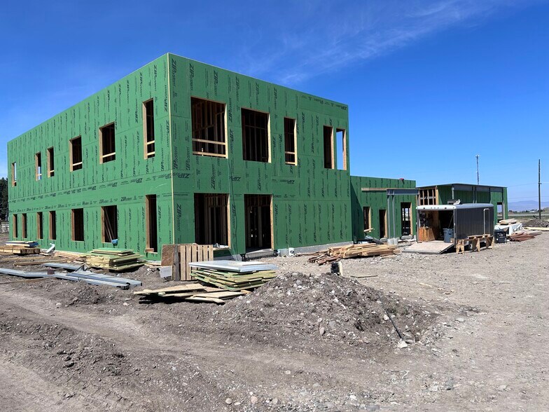 161 Haley Springs Rd, Bozeman, MT à louer - Photo du bâtiment - Image 2 de 33