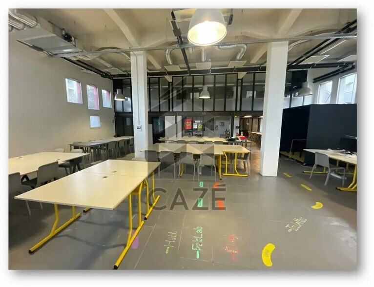 Office in Bègles for lease - Interior Photo - Image 1 of 3