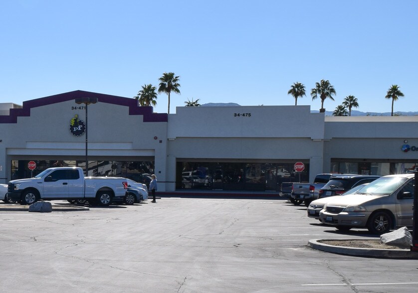 34451-34489 Date Palm Dr, Cathedral City, CA à vendre - Photo du bâtiment - Image 3 de 3